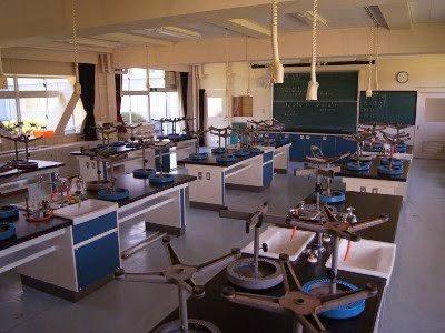 Ｃ棟（化学室）